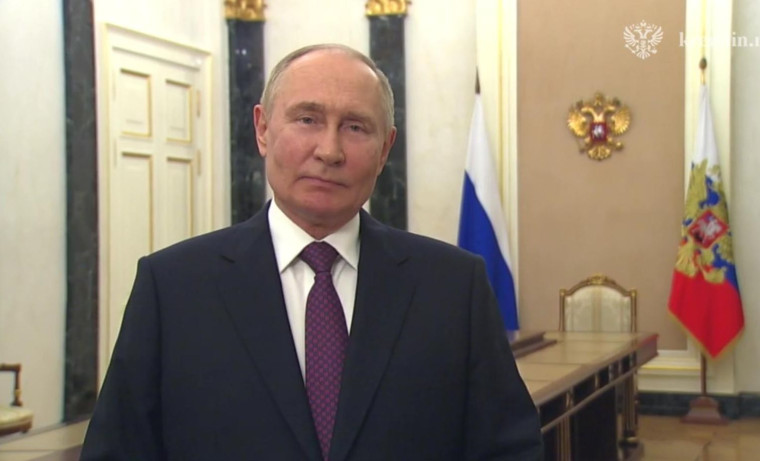 Видеообращение Президента к выпускникам школ.